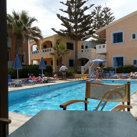 Aparthotel Niros Beach Kokkini Hani