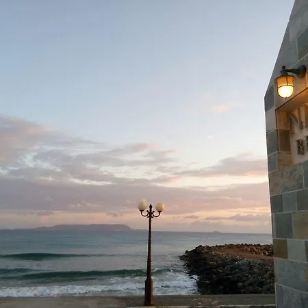 Aparthotel Niros Beach *